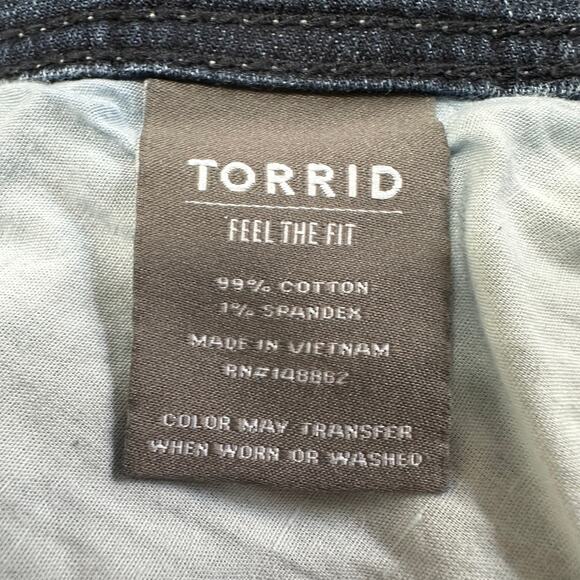 Torrid Jeans Mid Rise Flare Vintage Stretch Feel the Fit Blue Jeans‎ Womens 26R - Picture 7 of 8